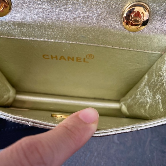 Authentic vintage Metallic Gold color mini micro Chanel - Picture 4 of 14